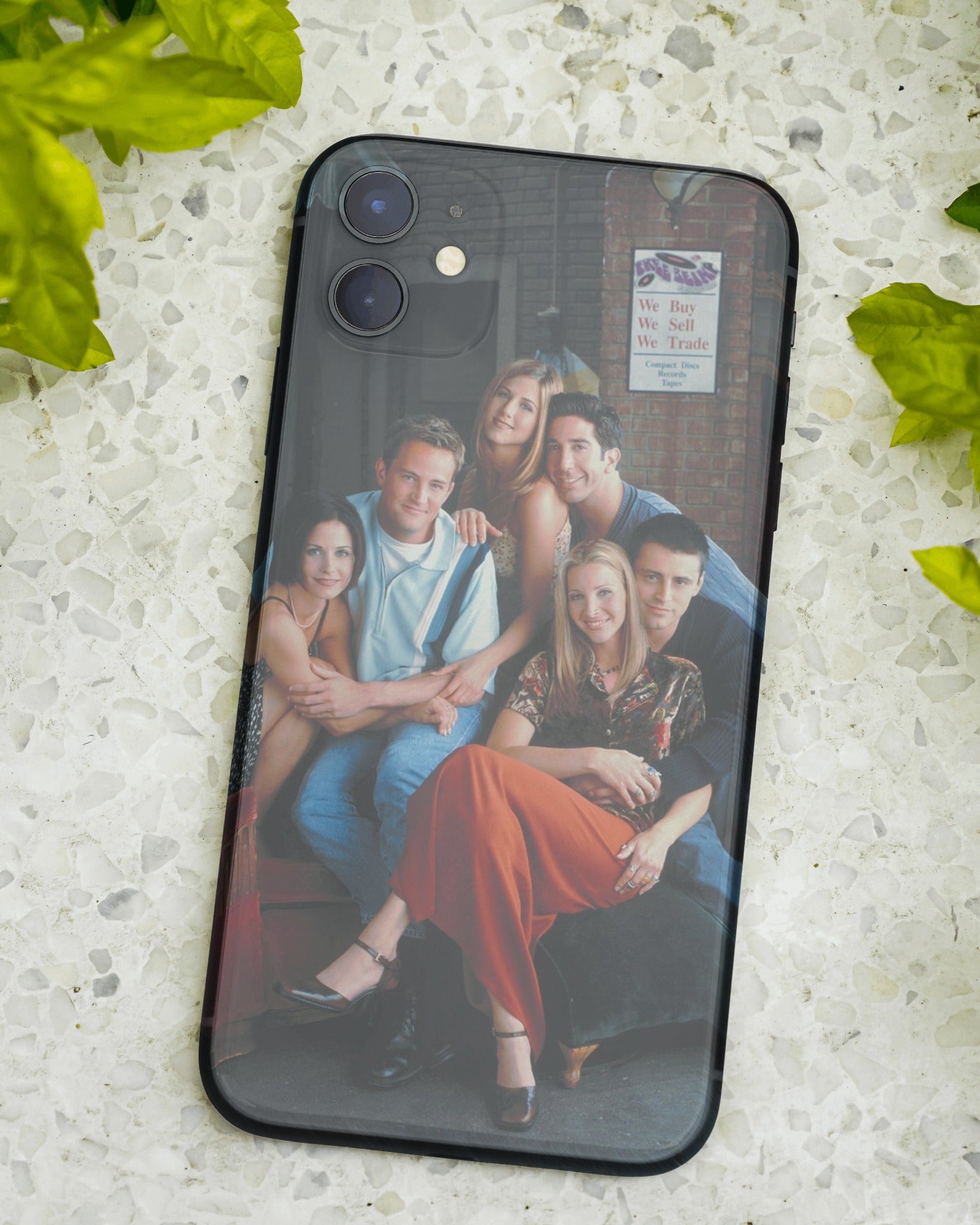 F.R.I.E.N.D.S Cozy Cast Portrait Case