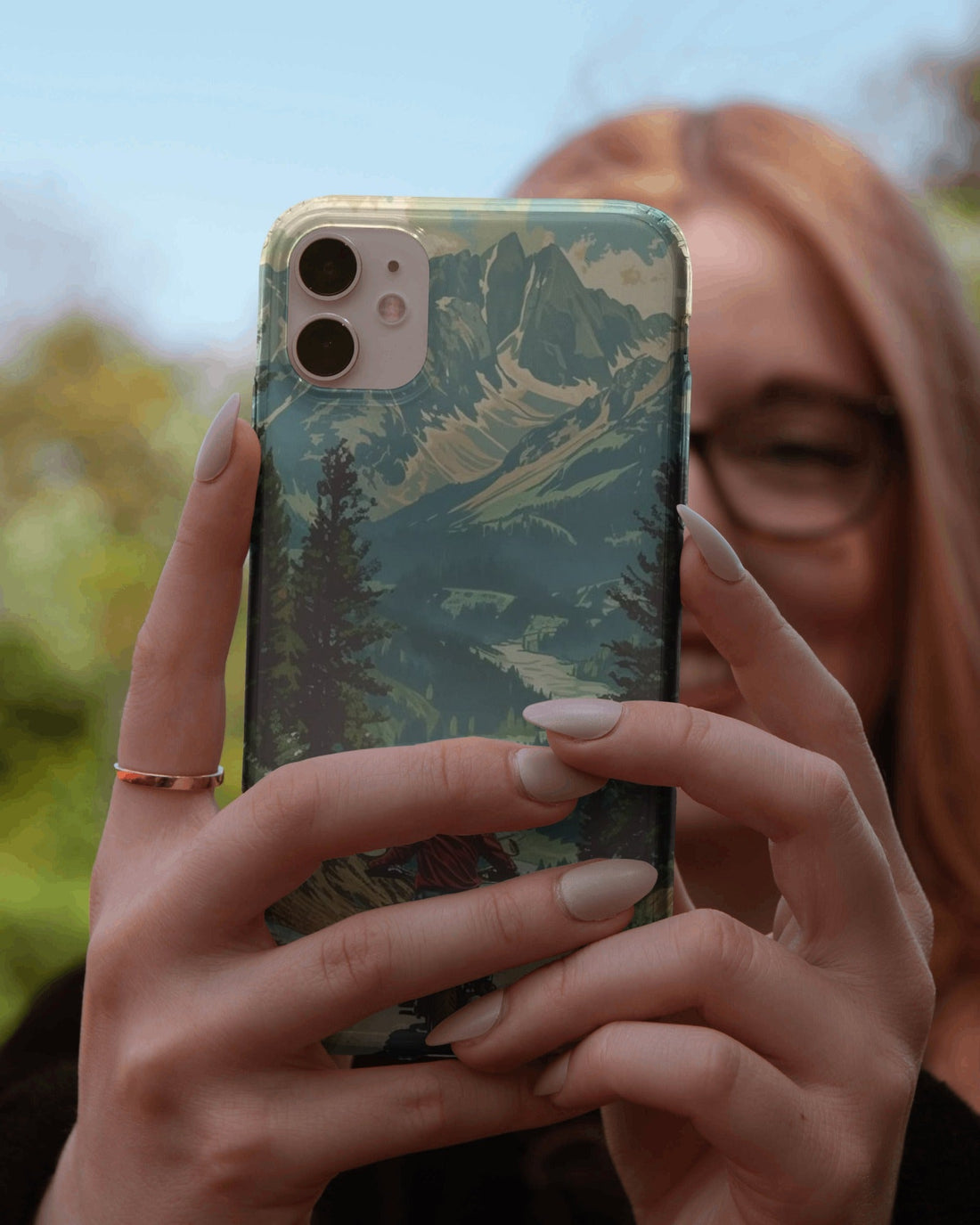 Riding on Mountins Phone Case