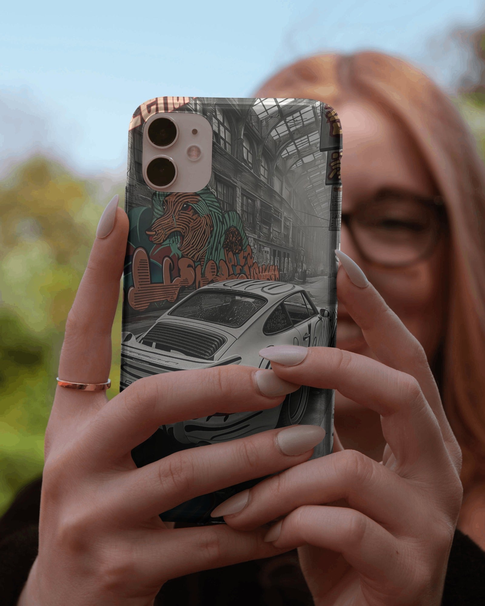 Street King Car Graffiti Art Phone Case