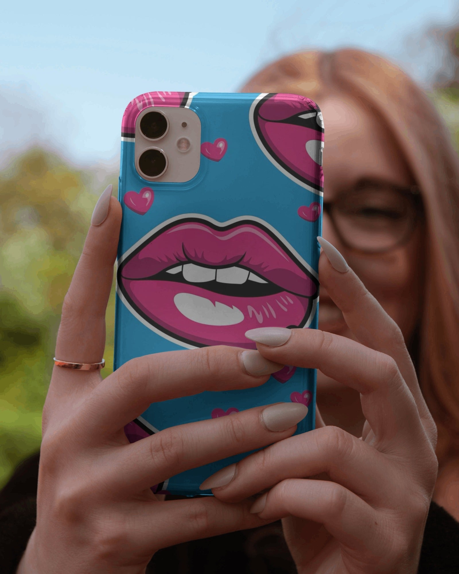 Sassy Kiss Pop Phone Case